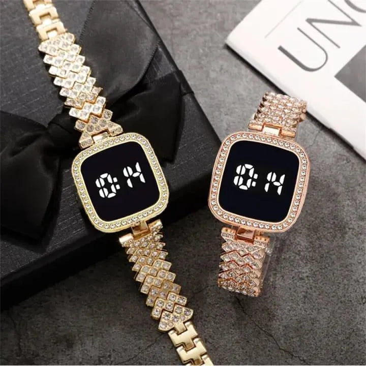 Sleek Women's Square Face Chain Strap Touch Digital Watch