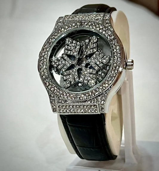European Trend Viral Snowflake Crystal Watch – Black Version