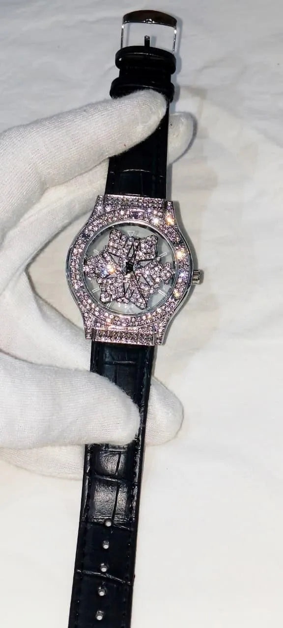 European Trend Viral Snowflake Crystal Watch – Black Version