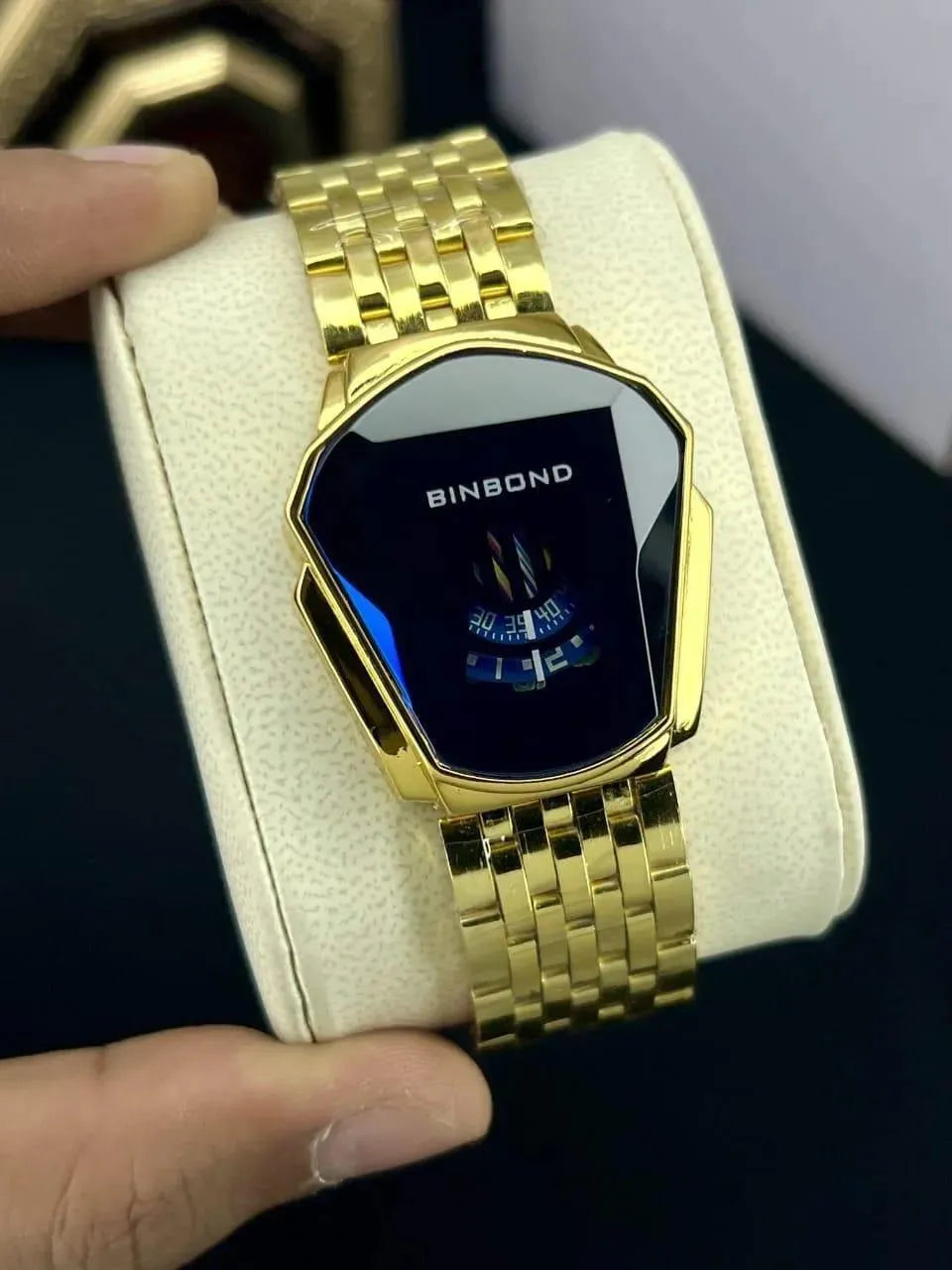 Unisex Multicolor Digital Display Watch - 1 Pc Stylish Brass Chain Strap